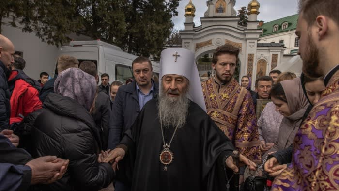 Ukraine passes law to ban ‘pro-Kremlin’ orthodox church