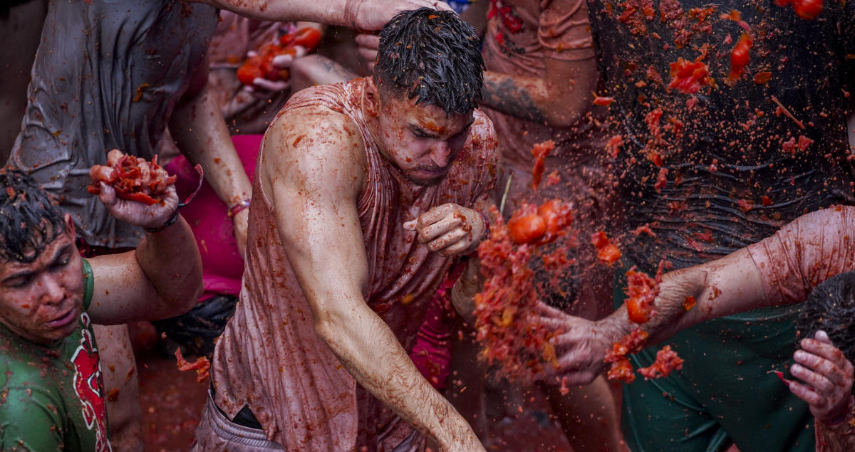 Scenes from Spain’s La Tomatina festival — the ultimate food fight