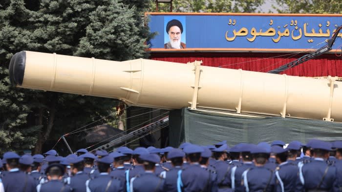 Iran ships ‘hundreds’ of ballistic missiles to Russia