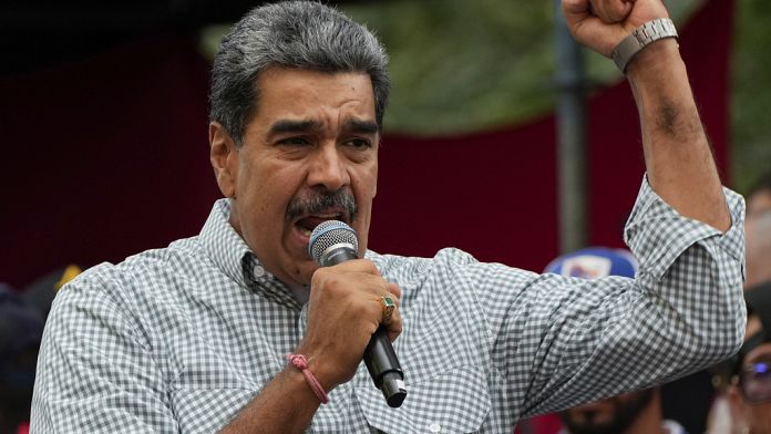 Venezuela arrests six foreigners over alleged attempt to kill president