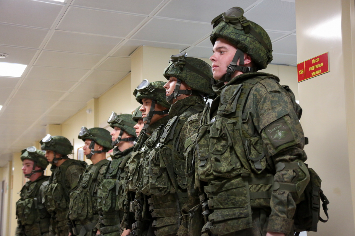 Media: Russia plans to recruit tens of thousands of prisoners to war against Ukraine