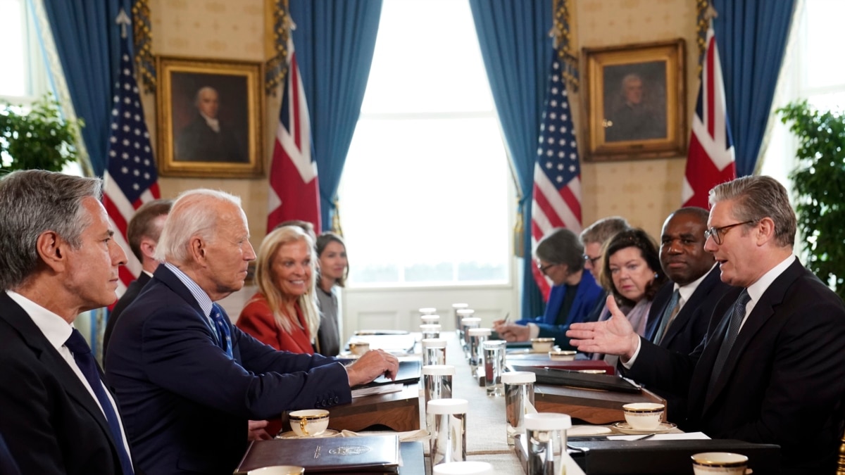 Biden, Starmer Reaffirm Support For Ukraine But Weapons Restrictions Remain In Place