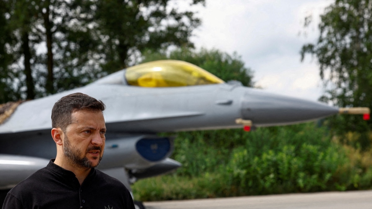 Zelenskiy To Attend Ramstein Meeting, Push For Long-Range Missiles, Spiegel Says