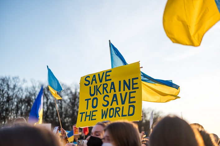 Europe lacks the unity to double support for Ukraine while the resources are there.