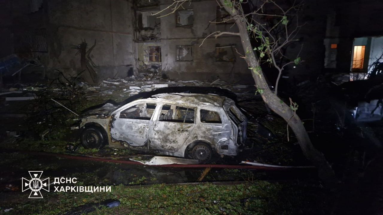 Kharkiv residential area hit by FAB-250 bomb, 21 locals injured