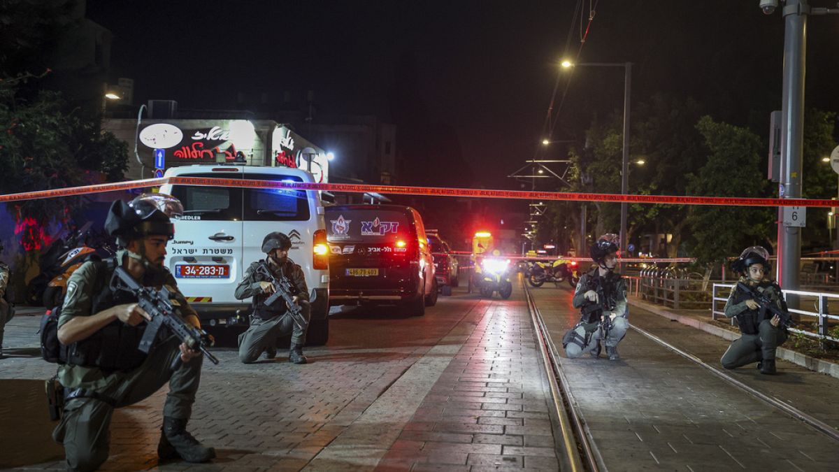 Six people killed in a shooting in Tel Aviv