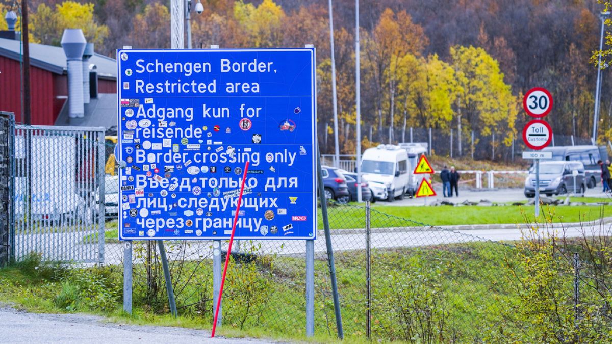 Norway introduces temporary border checks after raising its terror threat level