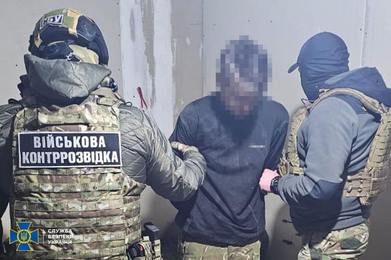 Ukrainian drone operator detained for allegedly aiding Russians in Chasiv Yar