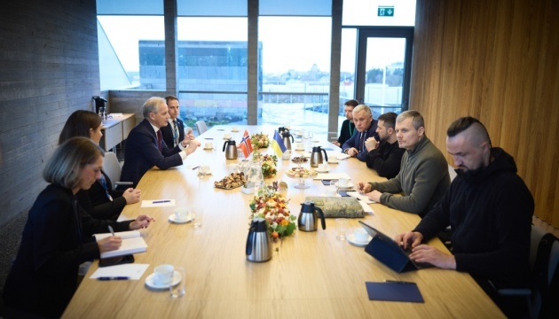 Norwegian PM announces plans to increase aid to Ukraine during meeting with Zelensky