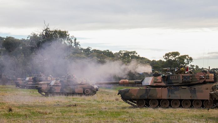 Australia approves major no-strings-attached tank donation to Ukraine