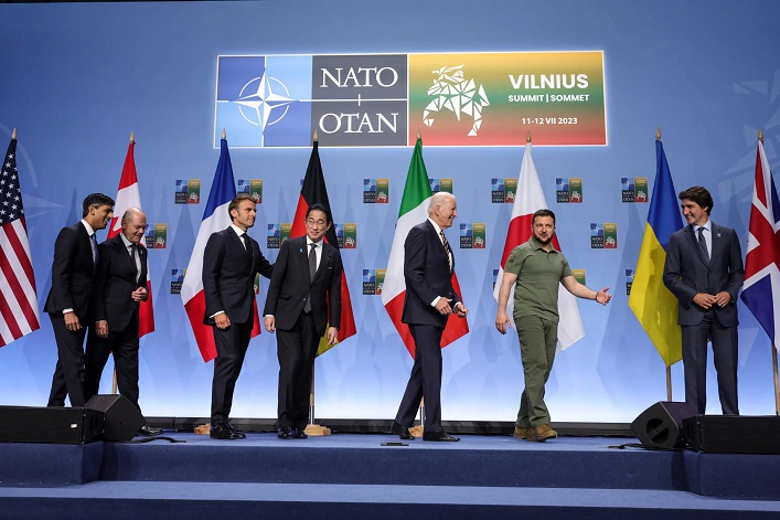 The West has been discussing the West German model in the context of Ukraine’s accession to NATO for 18 months.