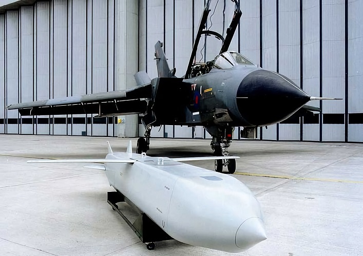 The UK allows Ukraine to use British Storm Shadow missiles deep inside Russia.