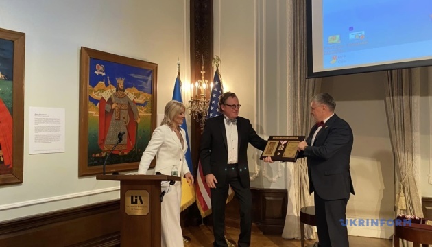 U.S. surgeon, non-profit receive Order of Saint Panteleimon for helping Ukraine