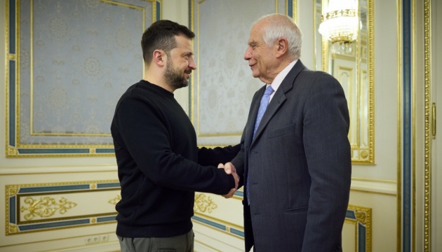 Zelensky, Borrel discuss military aid, lifting restrictions on strikes deep into Russia