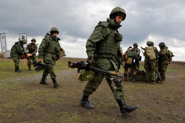 The Russian army is planning an attack on Kherson and crossing the Dnipro River.