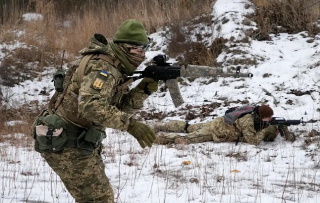 Two European countries are discussing the deployment of troops on the contact line in Ukraine.