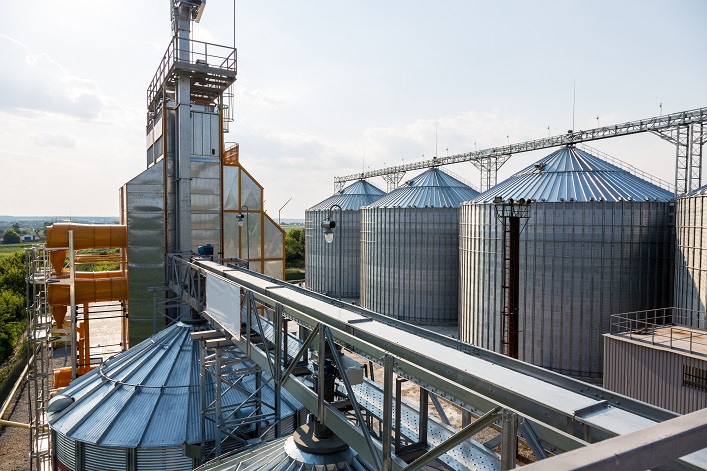 Farmers are actively developing grain storage infrastructure.