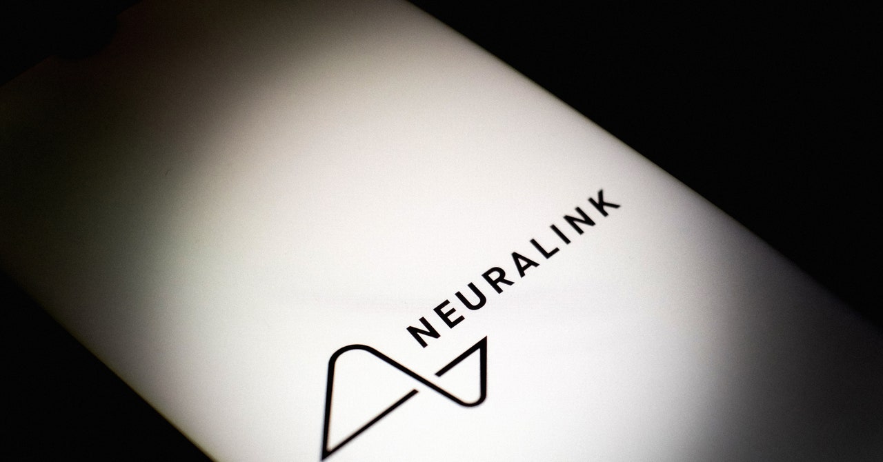 Elon Musk’s Neuralink Files to Trademark ‘Telepathy’