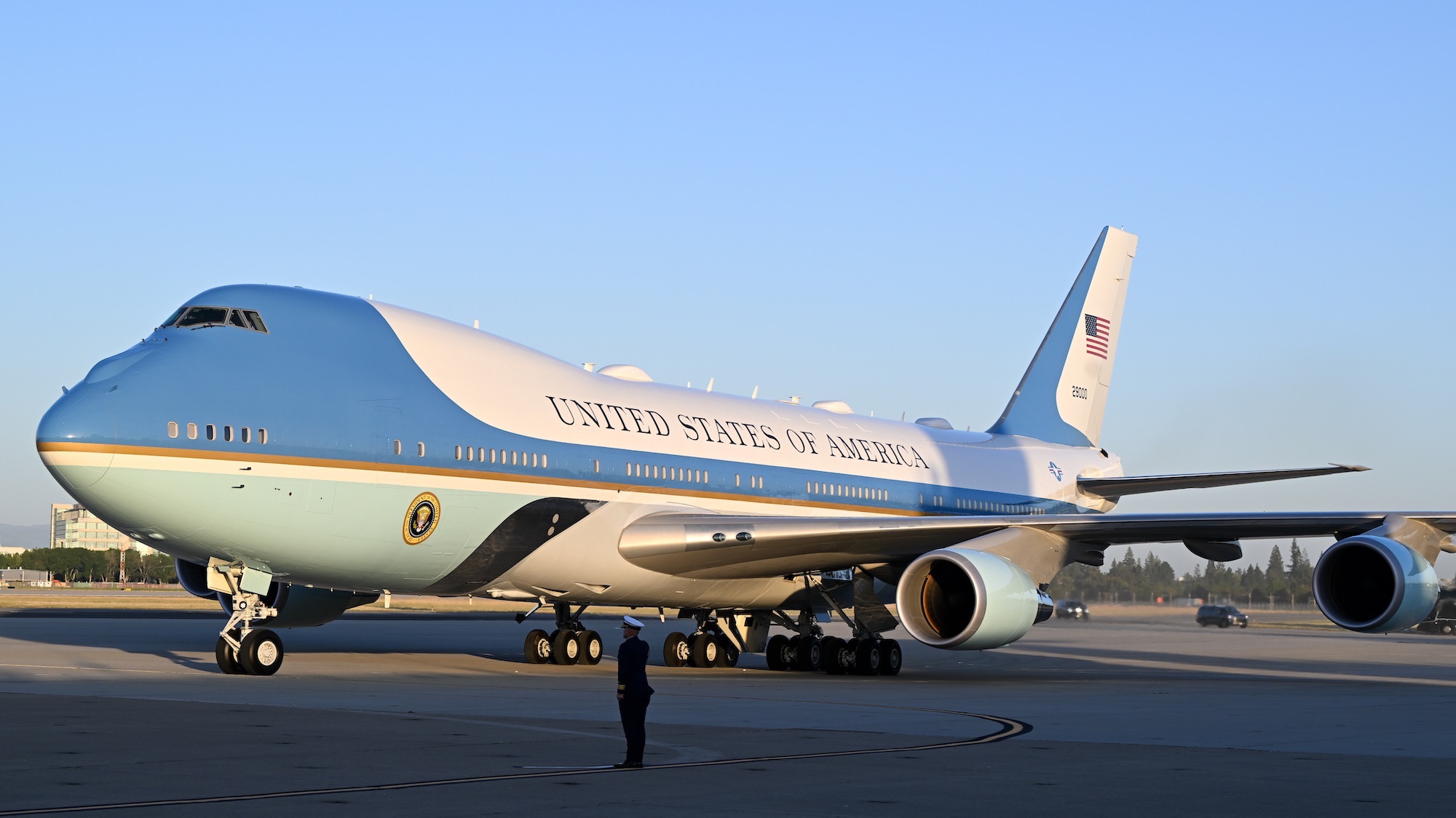 Why does Air Force One take so long to replace? It’s not just bureaucracy.