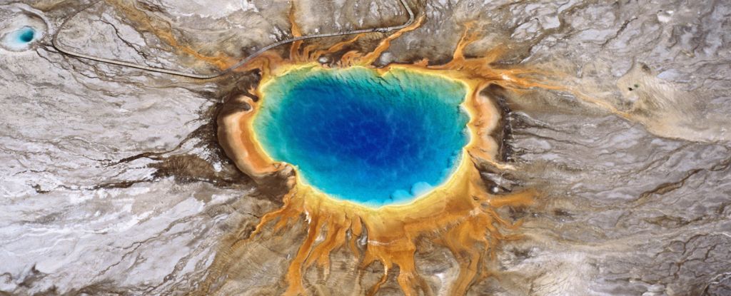 Scientists Found The ‘Lid’ Keeping The Yellowstone Supervolcano From Erupting : ScienceAlert