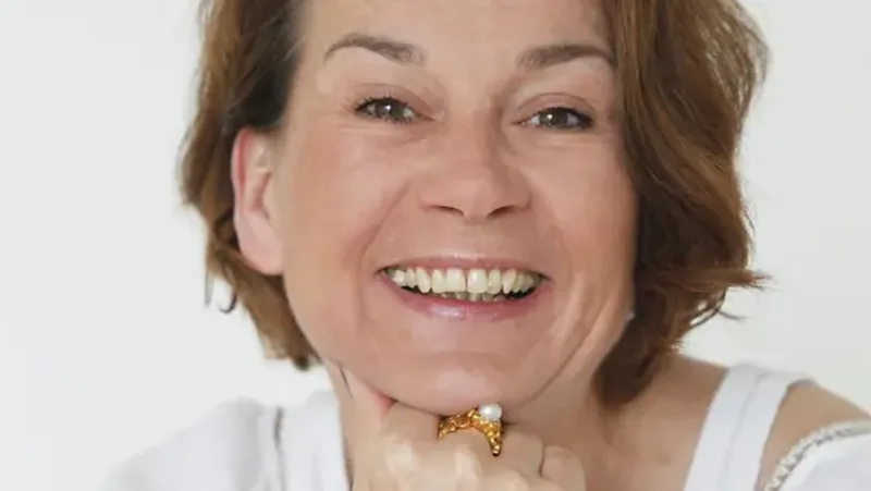 Alexandra Fröhlich: Police launch murder investigation after bestselling novelist found dead on houseboat