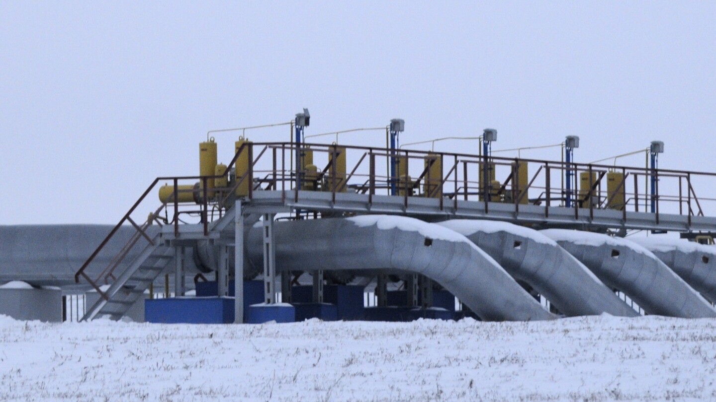 Russia uses gas pipeline to strike at Ukrainian troops from the rear