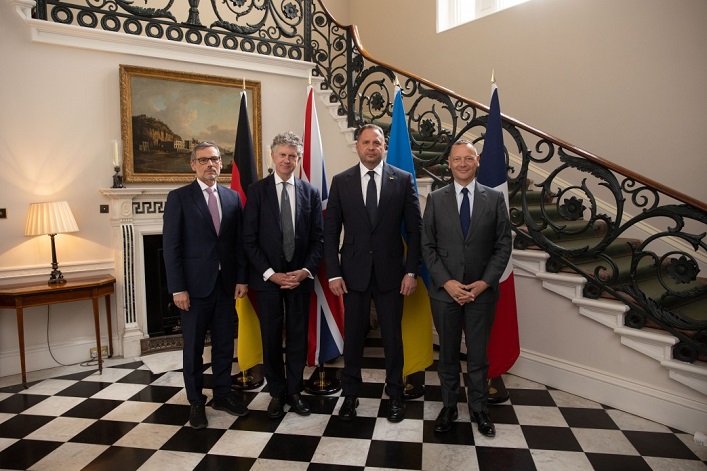 Ukraine is ready for negotiations, but not for capitulation; Ukraine comments on the proposals from Trump and Putin.