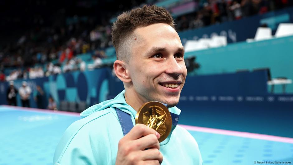 Ukraine wants action after Belarus Olympic medalist ceremony – DW – 09/19/2024