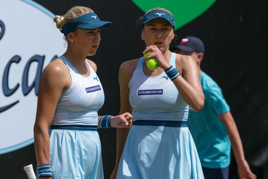 Ukraine’s Kichenok sisters reach women’s doubles Olympic tennis quarterfinals