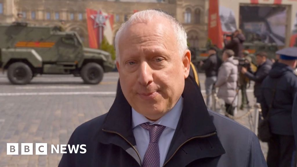Steve Rosenberg reports from Russia’s Red Square on Victory Day