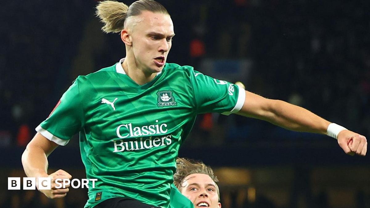 Maksym Talovierov: Plymouth Argyle defender named in Ukraine squad