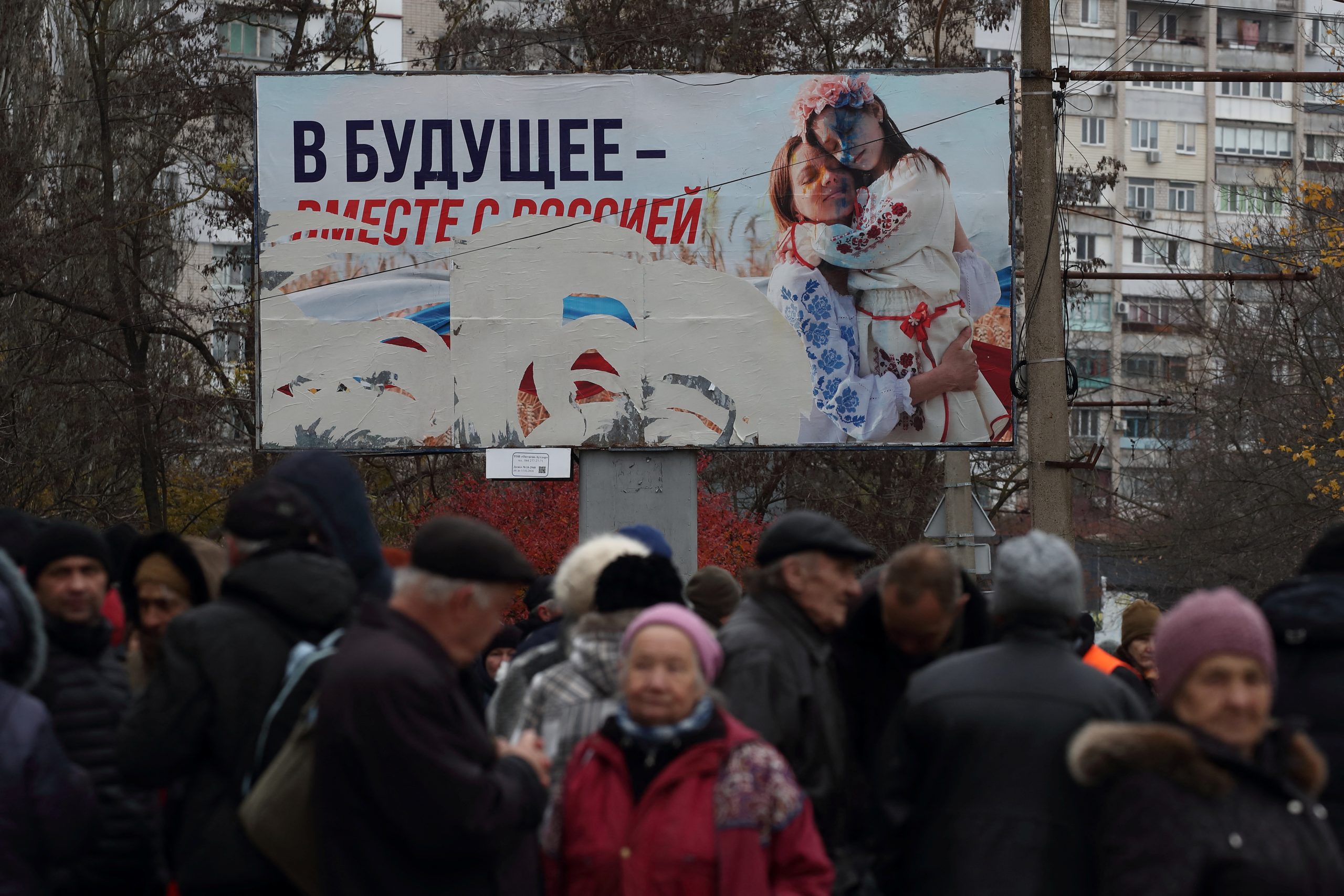 Behind the Lines: Russia’s Struggle to Colonize Ukraine
