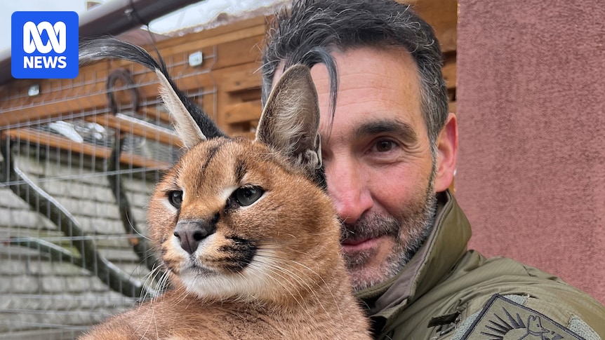 The Australians helping to evacuate Ukrainian zoos and caring for animals displaced by war