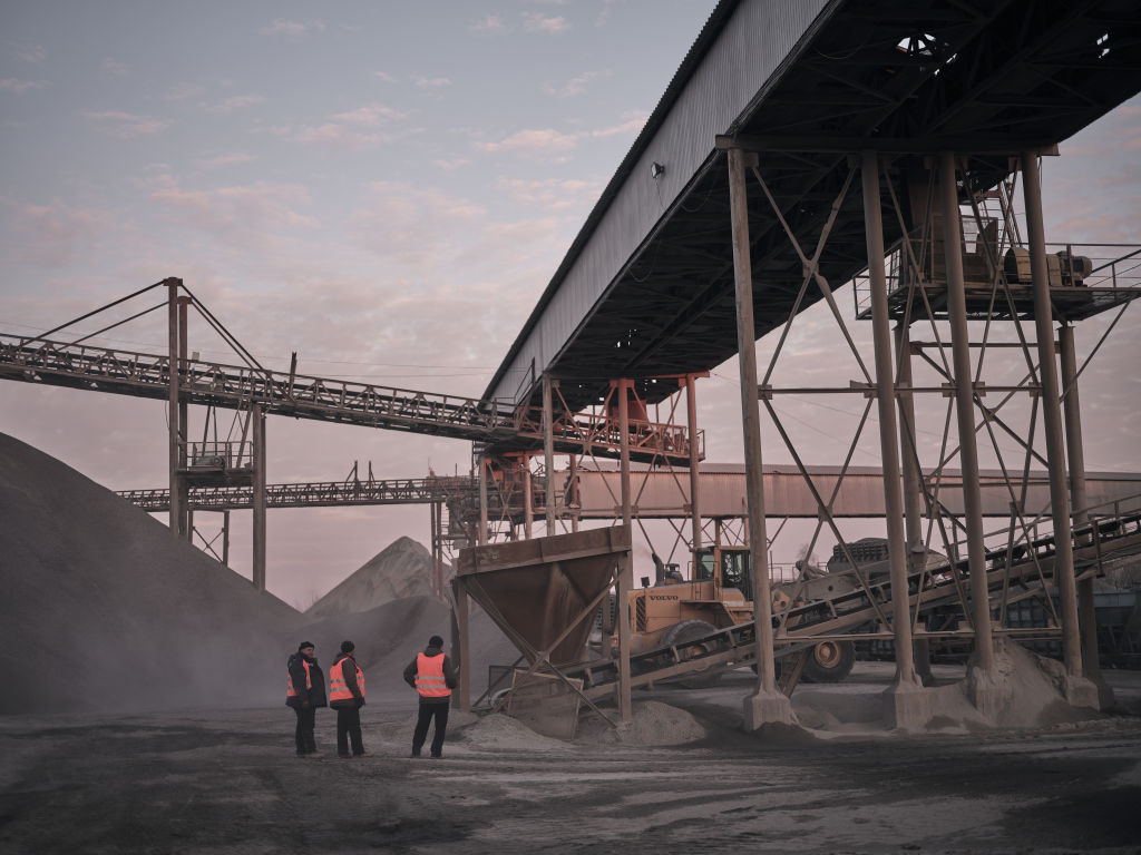 Trump-Zelenskyy blowup opens door to revival of EU minerals deal with Ukraine