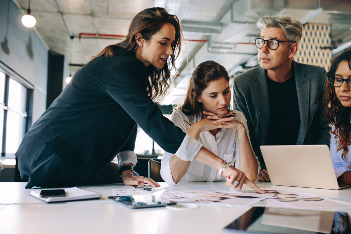 What business support programs are available to Ukrainian entrepreneurs in June?