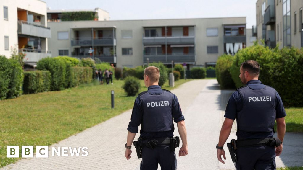 Bomb attack plans found at suspect’s home