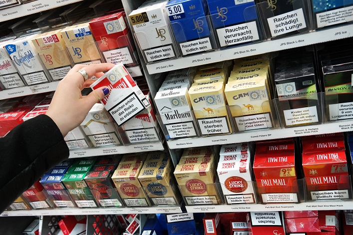 Philip Morris is preparing to resume cigarette exports from Ukraine.