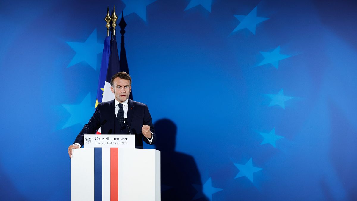 Macron has ‘substantial’ phone call with Putin, their first direct talks since September 2022