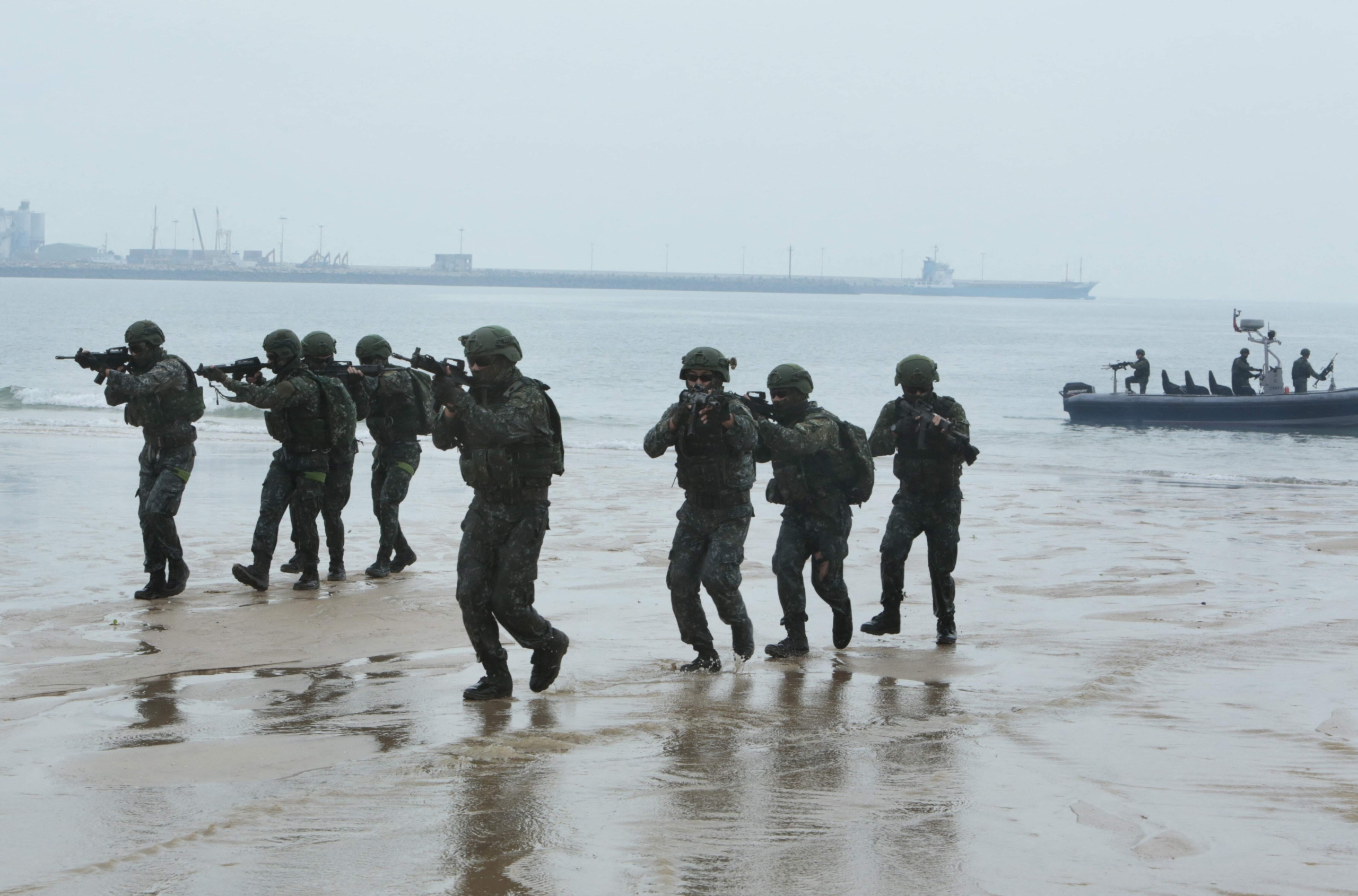 Hard, fast, and where it hurts: Lessons from Ukraine-related sanctions for a Taiwan conflict scenario