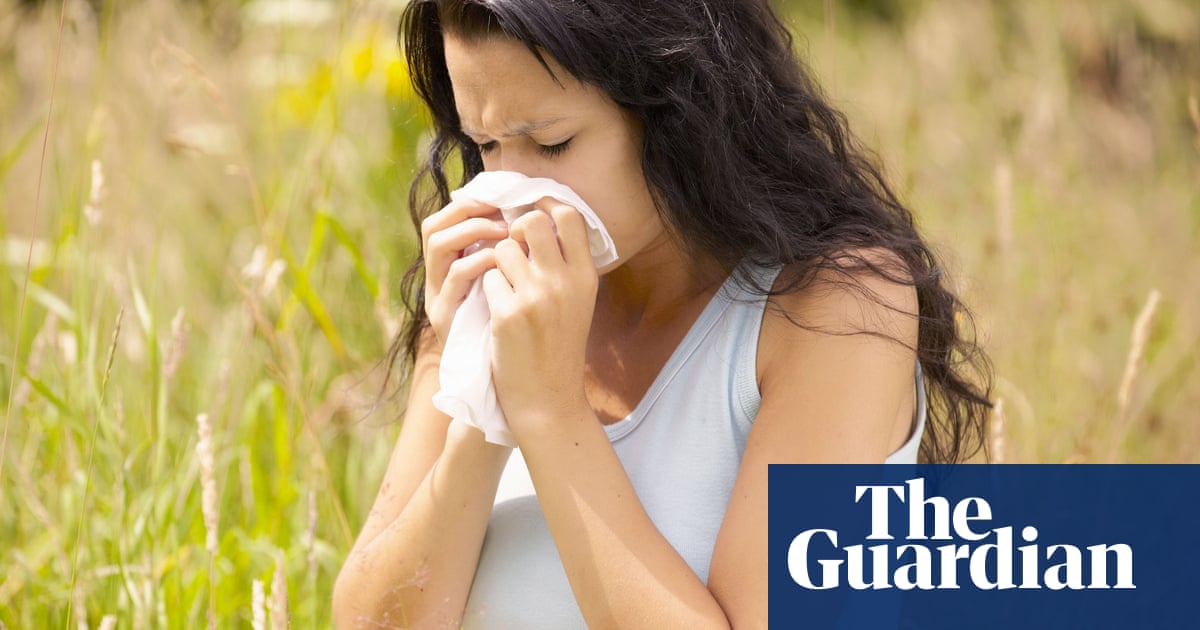Europe’s extreme pollen triggered symptoms in those not known to have allergies, data shows | Hay fever