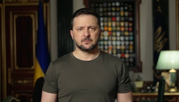 Zelensky meets with members of American Chamber of Commerce