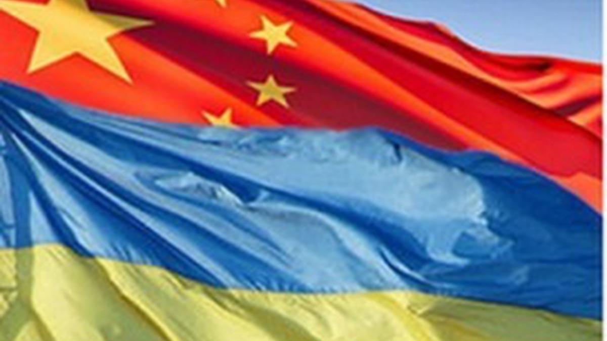 Ambassador of Ukraine to China Nechytailo presents credentials to Xi Jinping