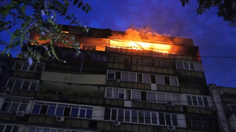 Deadly strikes on Kyiv as Russia continues ferocious bombardment of Ukraine for second night