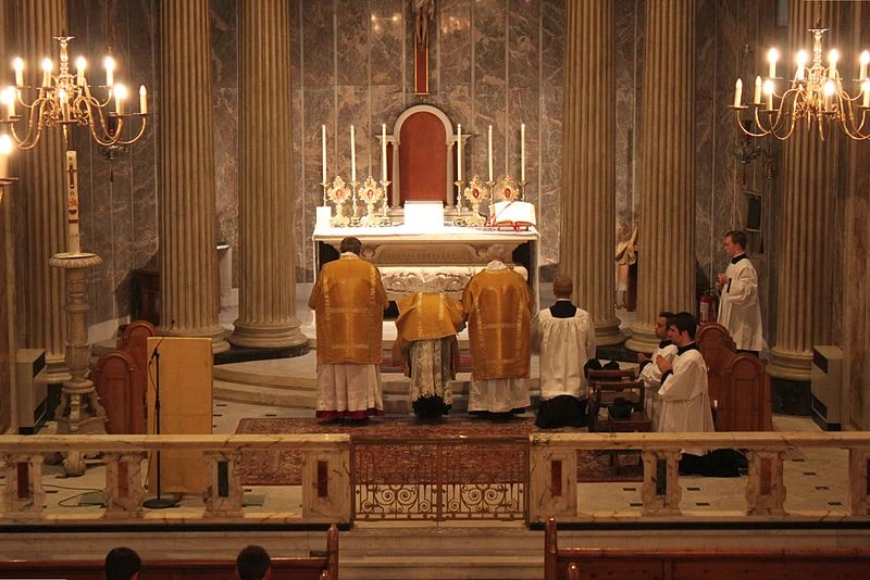 Vatican downplays leaked documents on Latin Mass