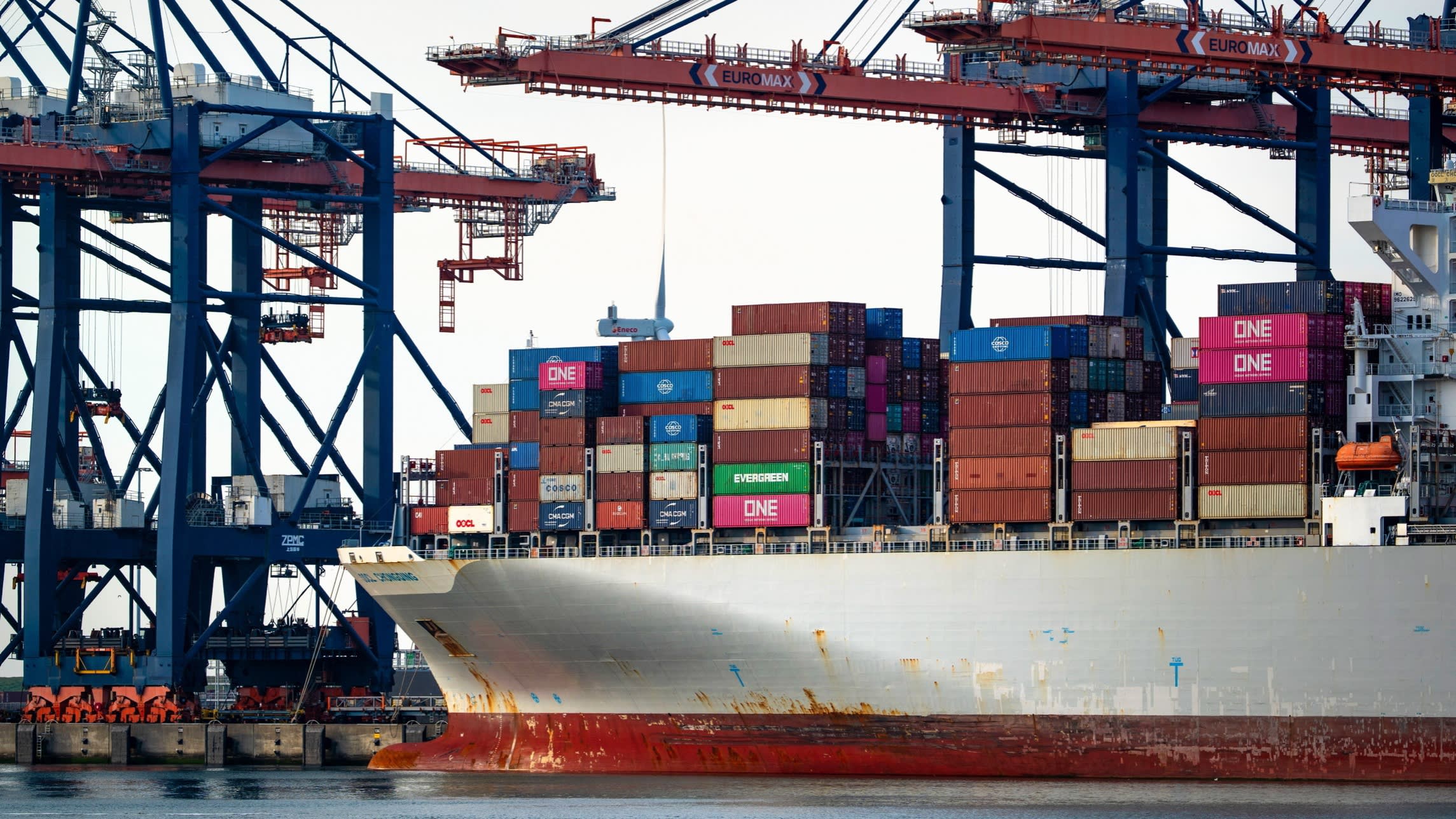 Europe’s biggest port readies for potential war with Russia