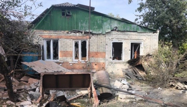 Russian forces attack Kupiansk district, injuring two civilians