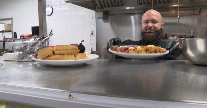 Ukrainian refugees open Smitty’s Restaurant franchise in West Kelowna – Okanagan