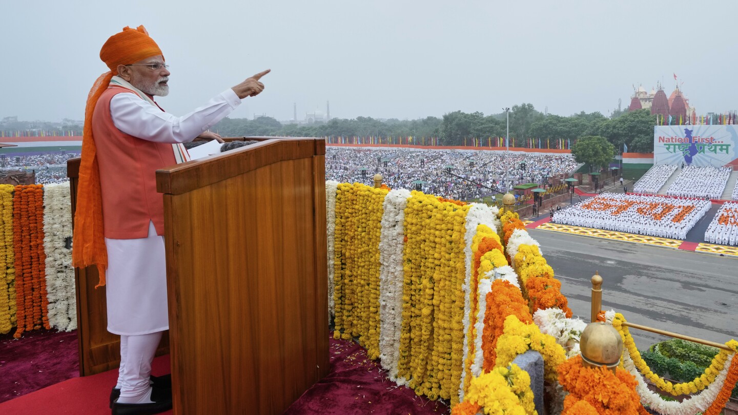 India Independence Day: Modi vows to punish Pakistan for future attacks