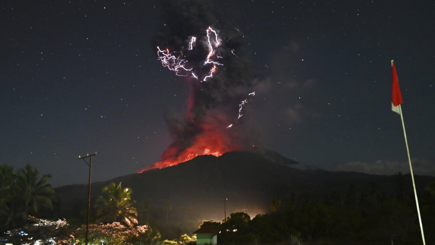 Indonesia’s Mount Lewotobi Laki Laki volcano erupts for second day