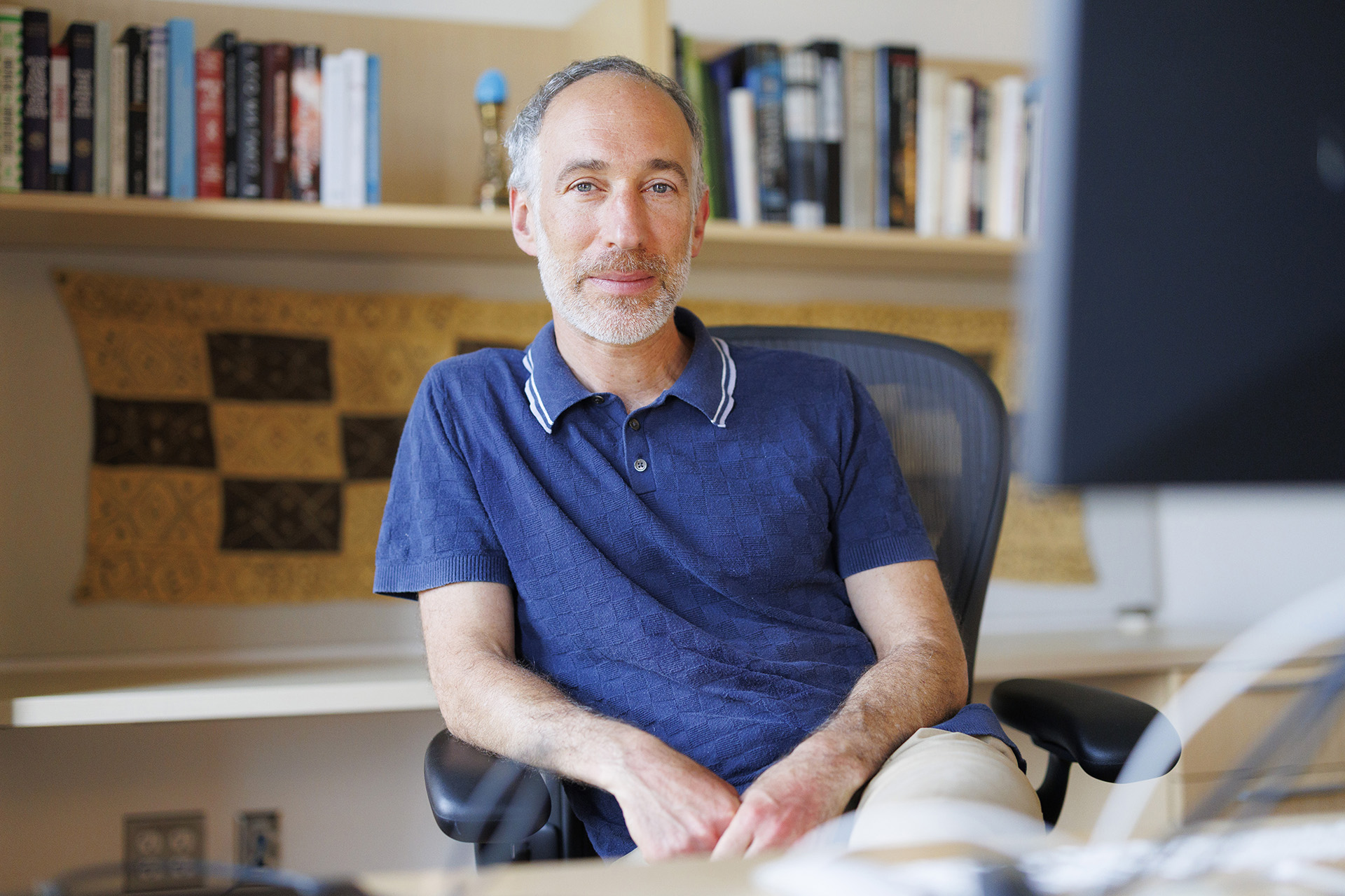 His lab’s ancient DNA studies are rewriting human history — Harvard Gazette